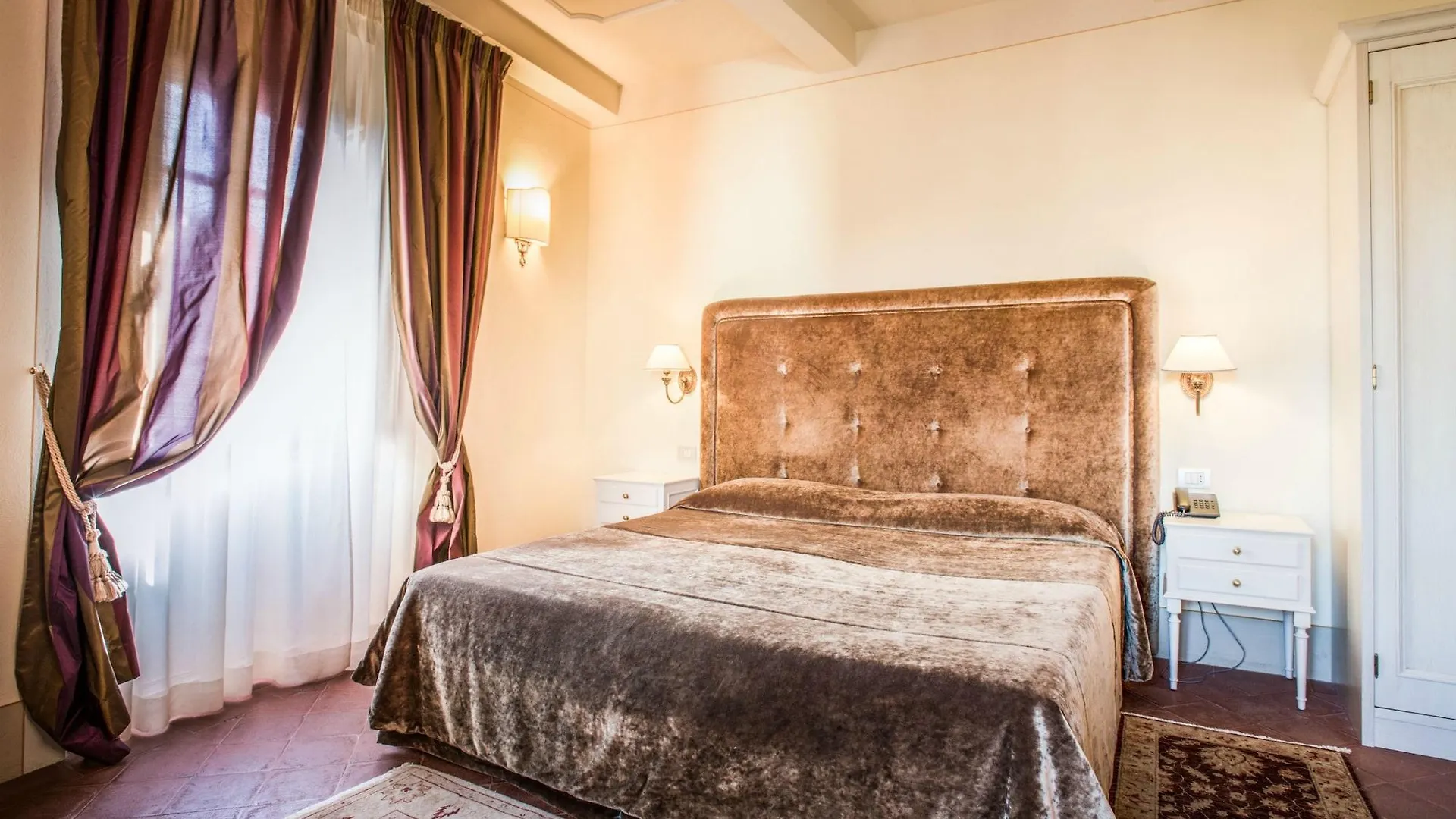 Hotel Palazzo San Niccolo & Spa Рада ин Шанти