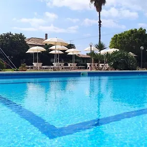 Relax 4*, Syracuse Italia
